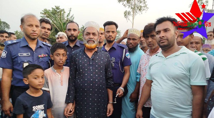 হাতকড়া পরে বোনের জানাজায় আ.লীগ নেতা