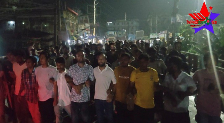 যশোরে এমএম কলেজে ছাত্রলীগের নাম ভাঙিয়ে হুমকির অভিযোগে বহিরাগতকে গণধোলাই