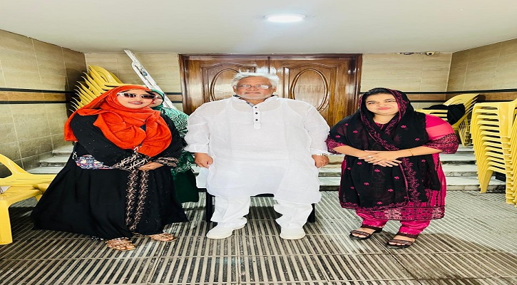 আমান উল্লাহ আমানের সাথে  নিশু ও মহিলা দলের নেত্রীদের সৌজন্য স্বাক্ষাৎ