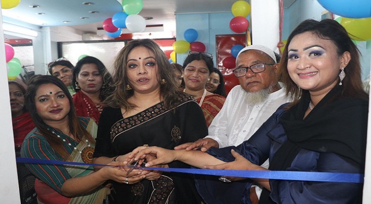 রাজধানীর শান্তিনগরে গ্রান্ড ওপেনিং হয়ে গেলো 
