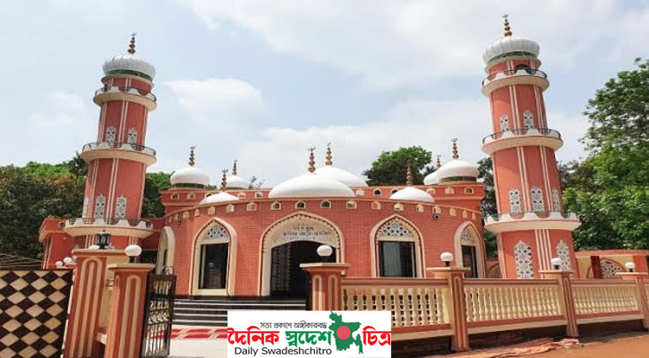 শোরে পৈতৃক ভিটায় মসজিদ নির্মাণ করবেন কিংবদন্তি অভিনেত্রী ববিতা