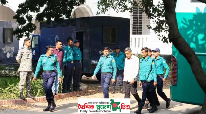 গুম করে আয়নাঘরে নির্যাতন: ট্রাইব্যুনালে হাজির তিন সেনা কর্মকর্তা