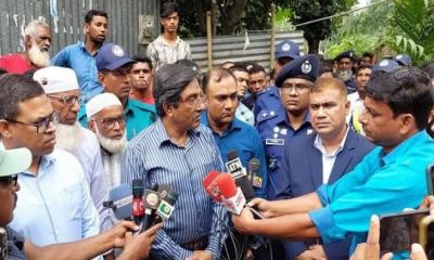 সাংবাদিক নাদিমের বাড়িতে মানবাধিকার কমিশন চেয়ারম্যান