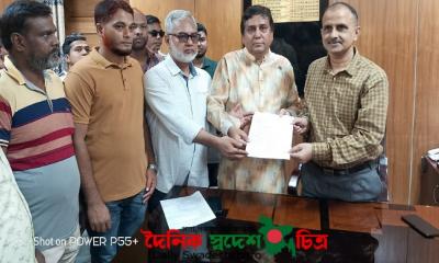 সিরাজগঞ্জে হাসপাতালের নাম পরিবর্তন, শূন্য পদপূরণ এবং ক্যাথ-ল্যাব মেশিন স্থানান্তরের  প্রতিবাদে মানববন্ধন ও স্বারক লিপি প্রদান