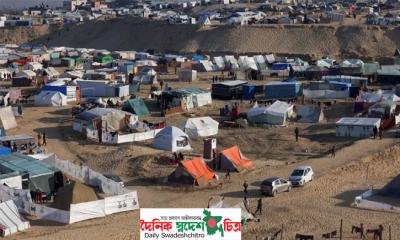 বাস্তুচ্যুত ফিলিস্তিনিদের অস্থায়ী তাঁবুতেও ইসরায়েলি হামলা
