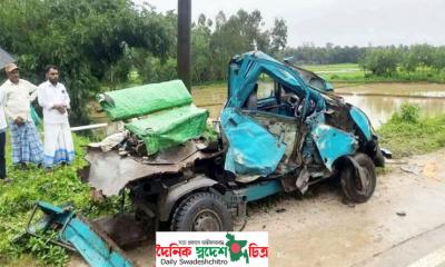 চকরিয়ায় বাস-লেগুনা সংঘর্ষে নিহত ৪, আহত অন্তত ৮