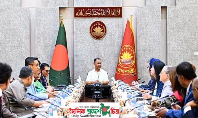বিনিয়োগ সম্ভাবনা নিয়ে প্রধানমন্ত্রীর সঙ্গে যুক্তরাষ্ট্রের ব্যবসায়ী প্রতিনিধি দলের বৈঠক