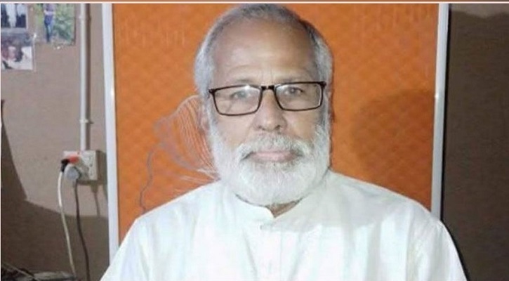নিজ বাড়ির কাছে সাংবাদিককে কুপিয়ে হত্যা